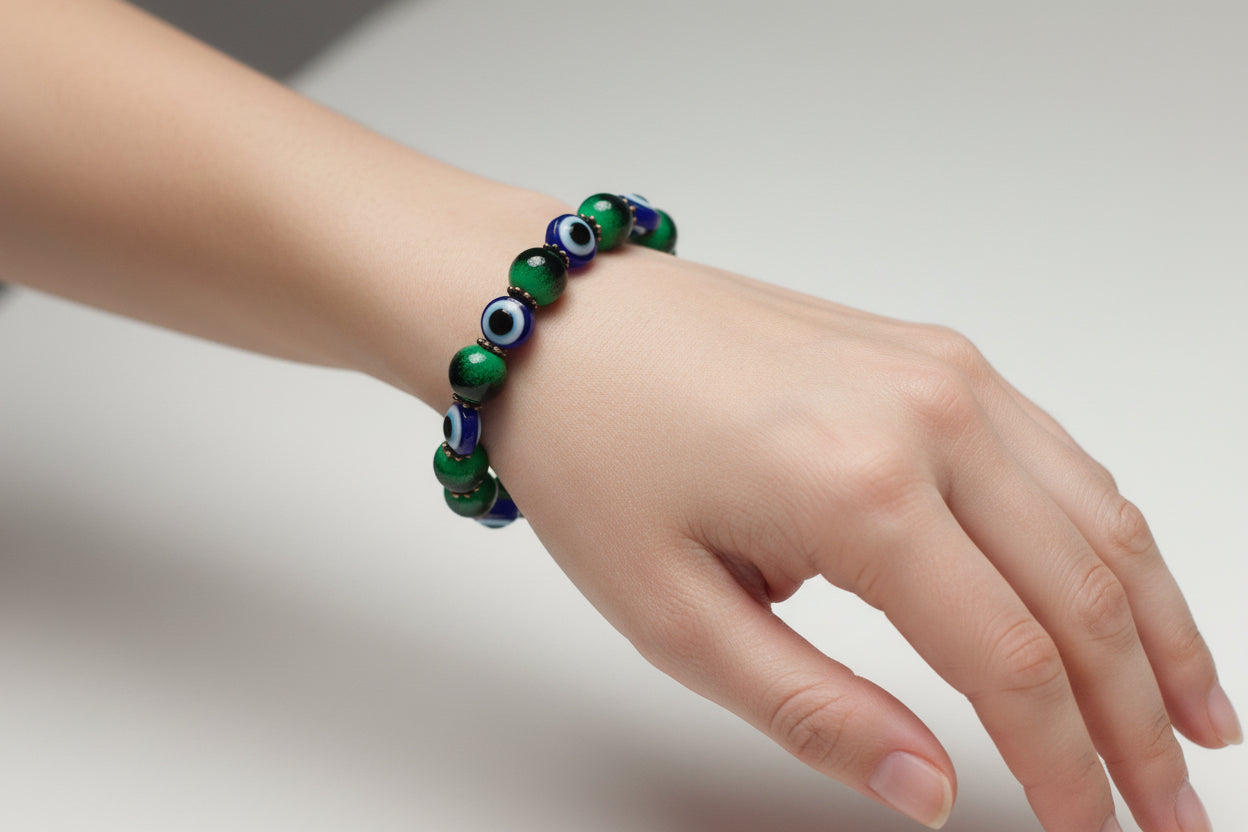 Green Cats Eye style, Evil Eye Protection beaded bracelet