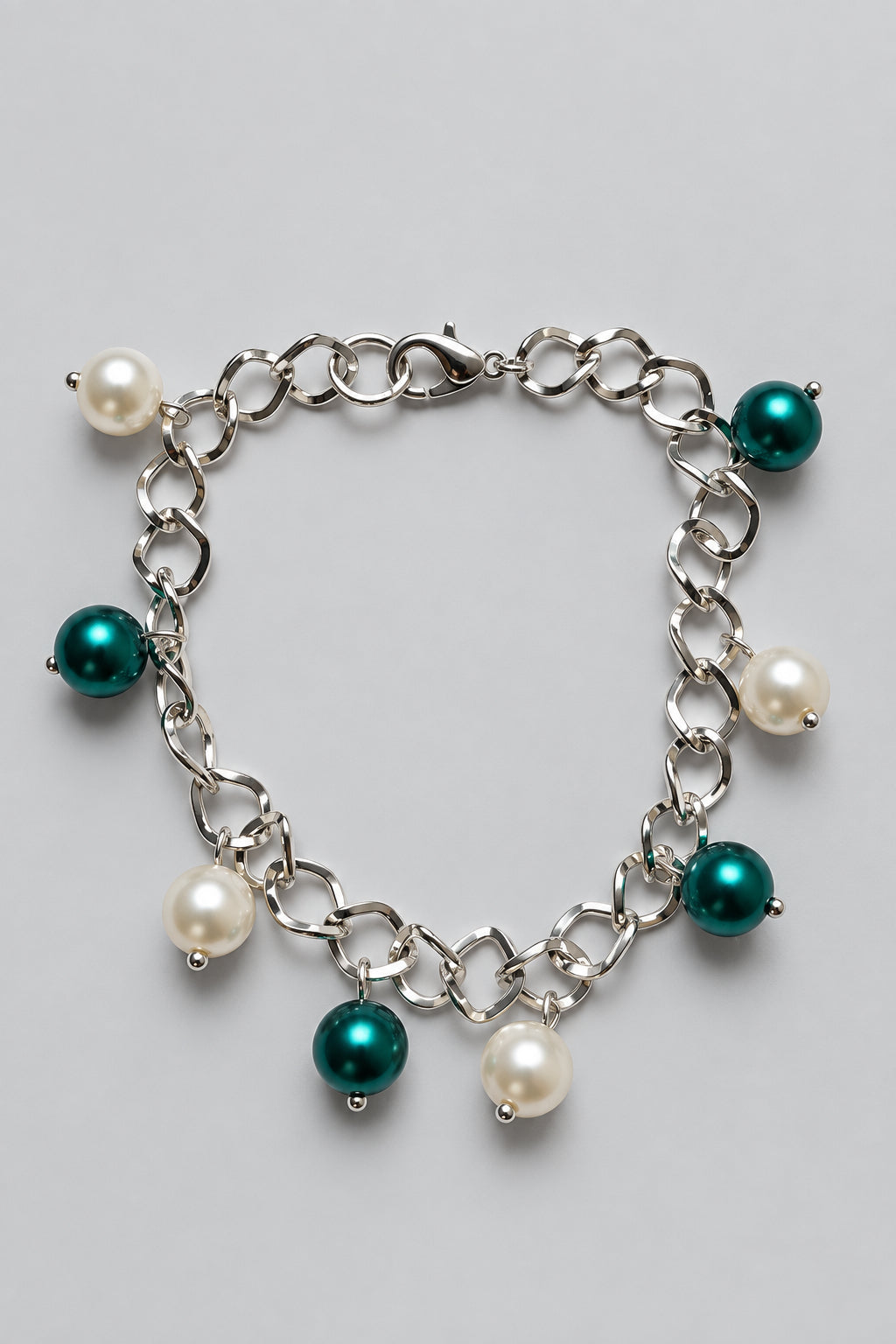 Two-tone pearl beaded bracelet