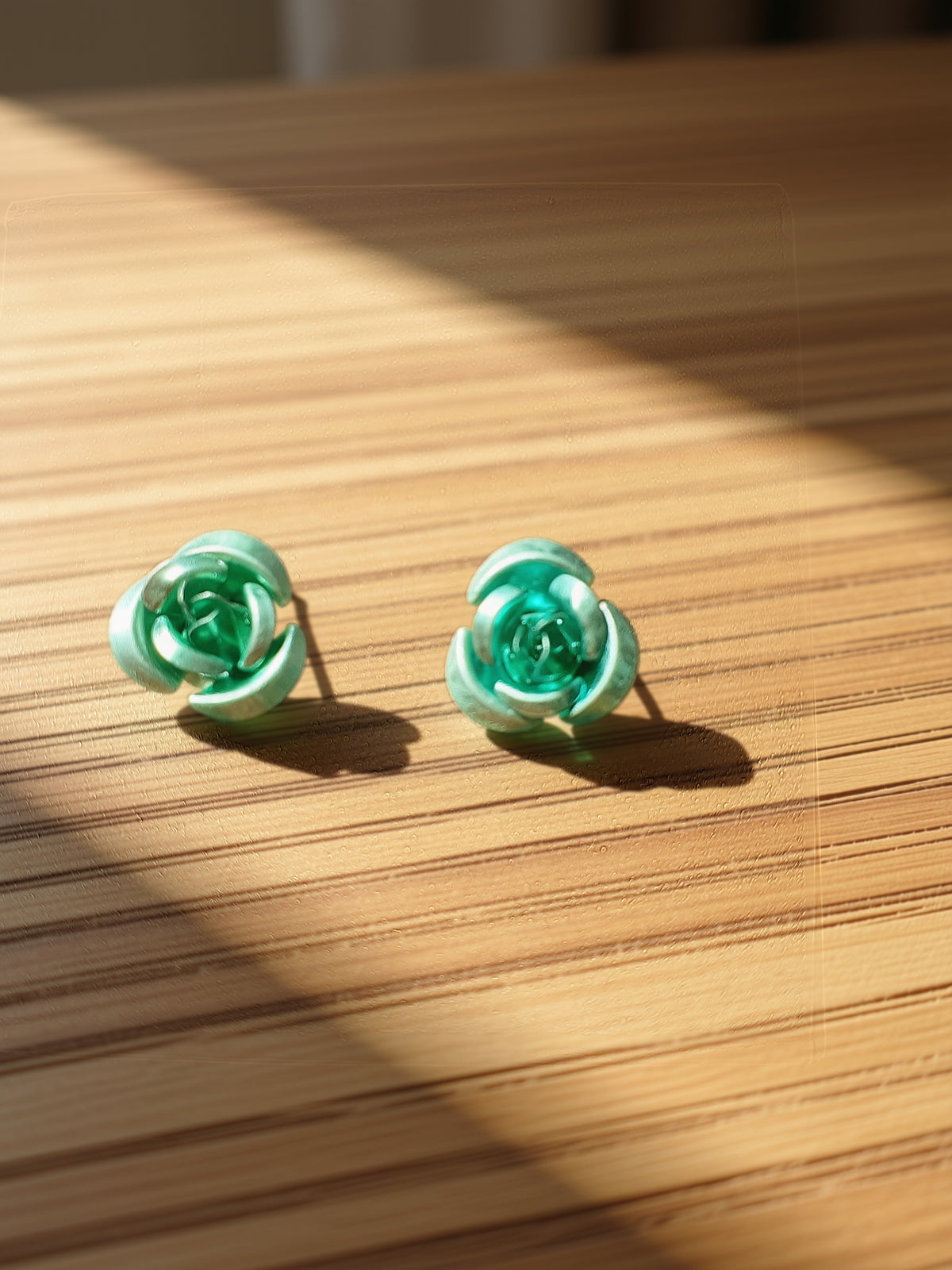 Lightweight Flower Stud earrings