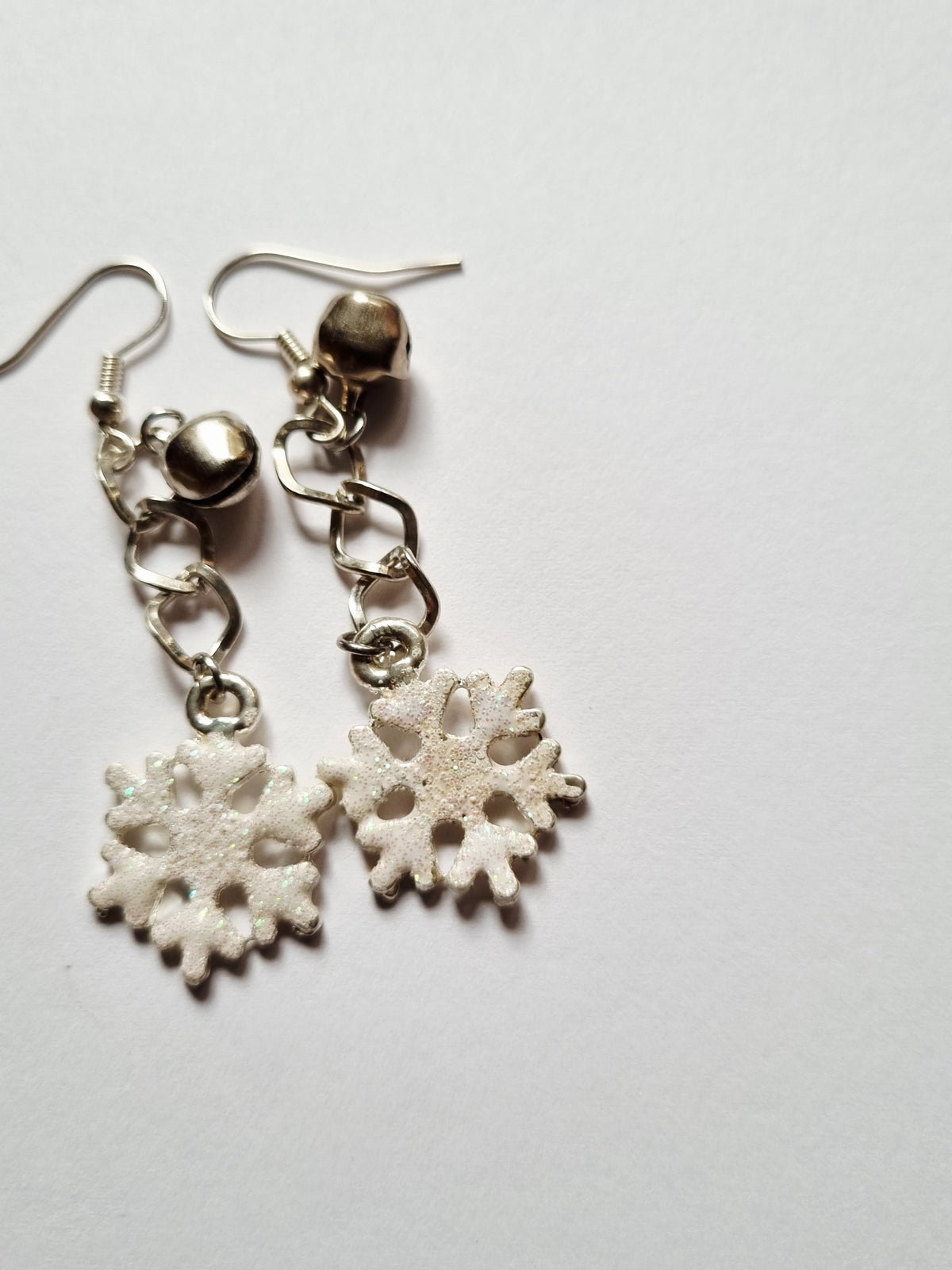 Snowflakes drop earrings