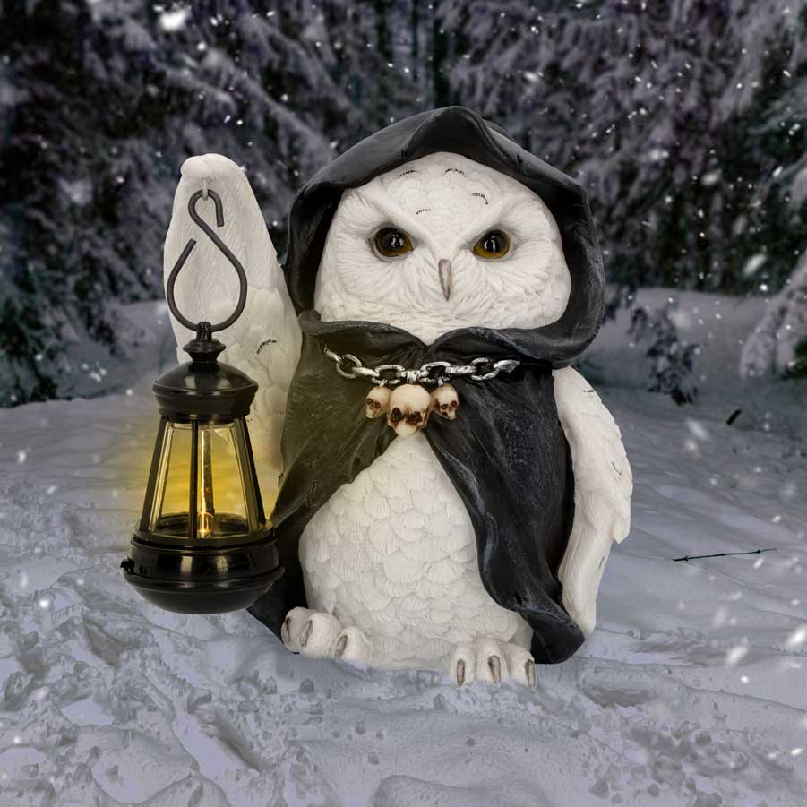 Hand-Painted Resin Owl Lantern Figurine – Gothic Halloween Collectible (17cm)